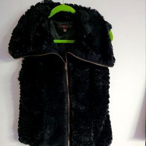 Faux fur Vest
